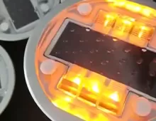 lik136 soalr road studs factory